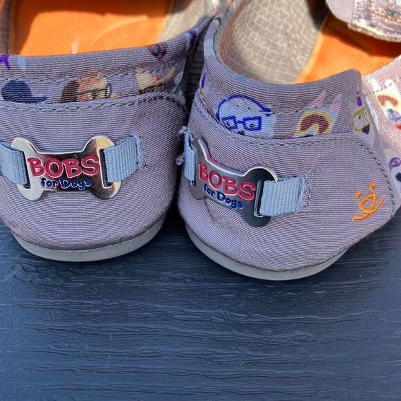BOB’S from SKECHERS Dog Print Canvas Slip On Memory Foam Shoes Sz 7.5 - Picture 3 of 9